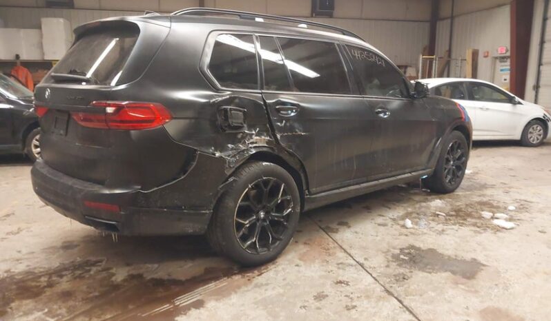
								2021 BMW X7 full									