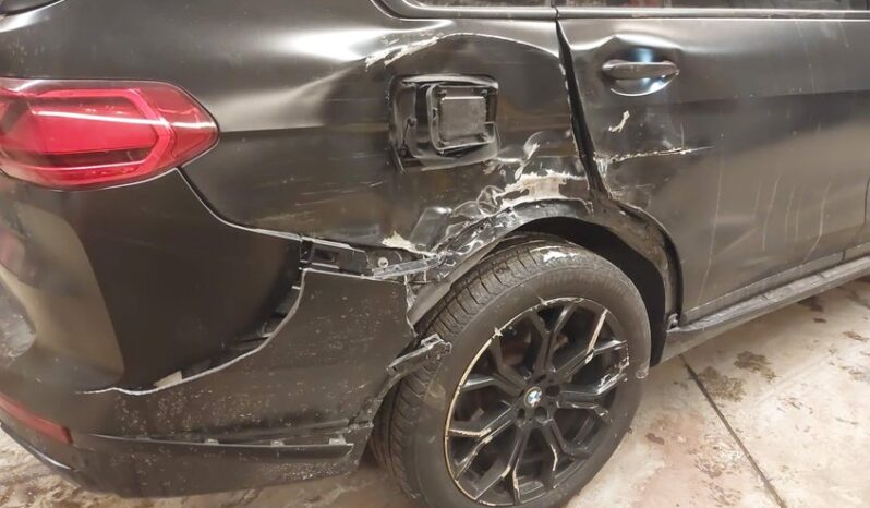
								2021 BMW X7 full									