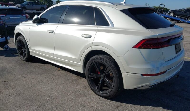 
								2019 Audi Q8 full									