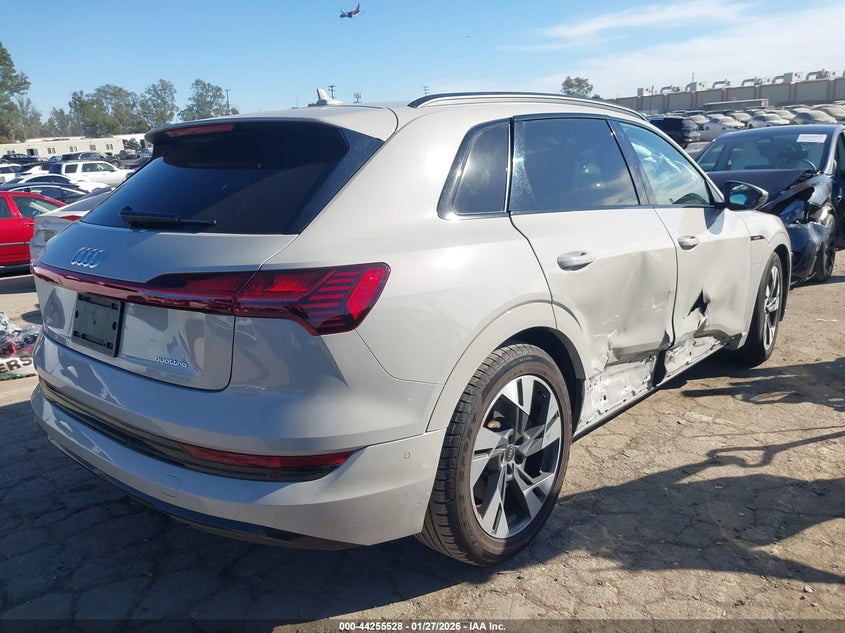 2021 Audi E-tron