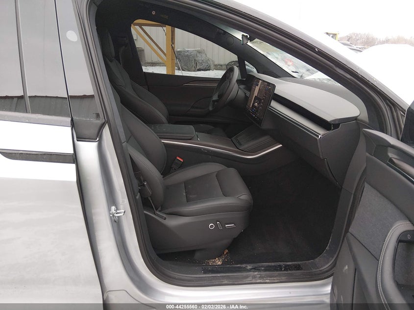 2025 Tesla Model x