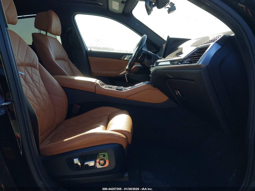 2024 BMW X6
