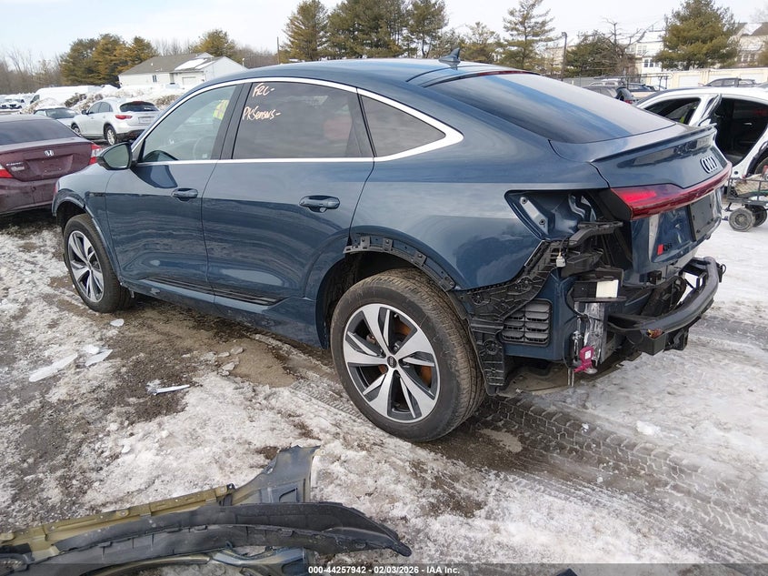 2024 Audi Q8