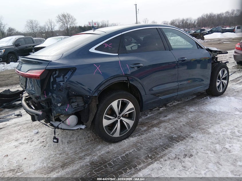 2024 Audi Q8