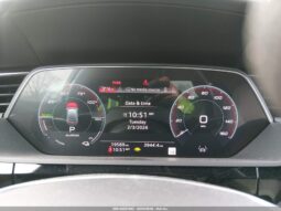 
										2024 Audi Q8 full									