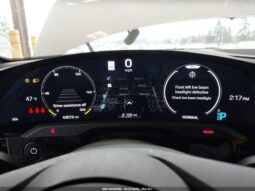 
										2021 Porsche Taycan full									