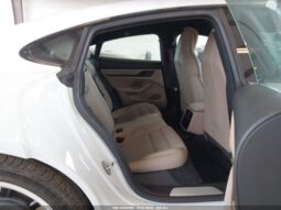 
										2021 Porsche Taycan full									
