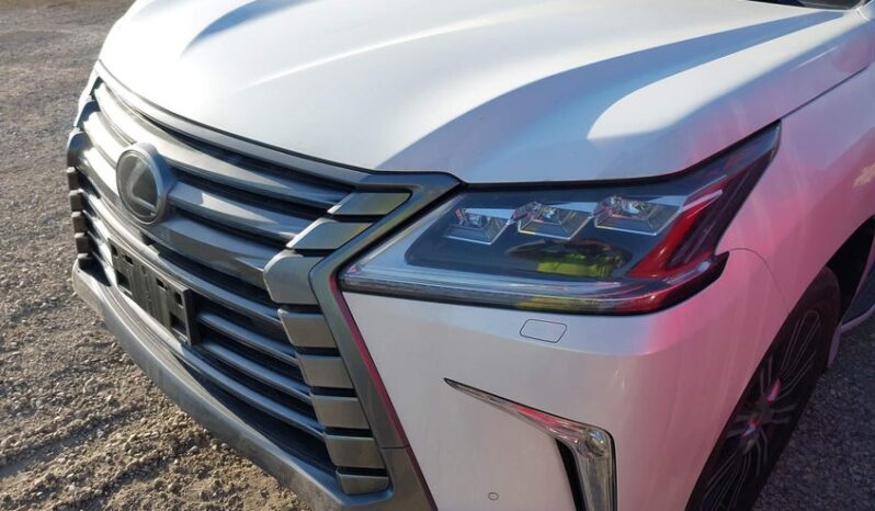 
								2018 Lexus Lx full									