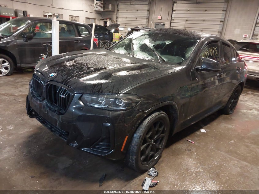 2022 BMW X4