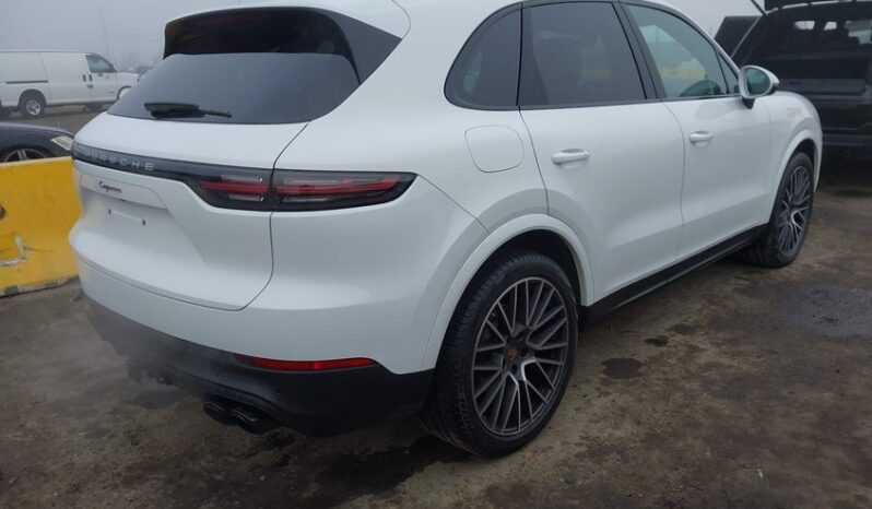
								2023 Porsche Cayenne full									
