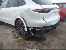 
										2023 Porsche Cayenne full									