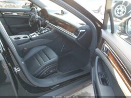 
										2023 Porsche Panamera full									