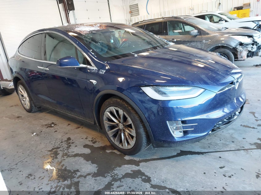 2020 Tesla Model x