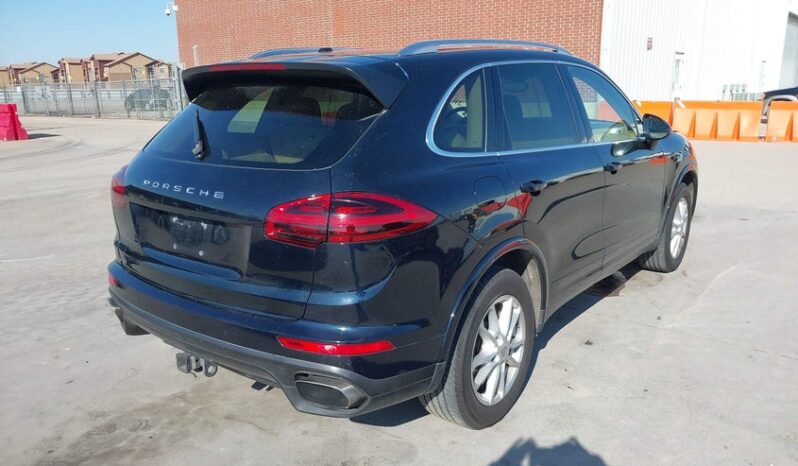 
								2016 Porsche Cayenne full									