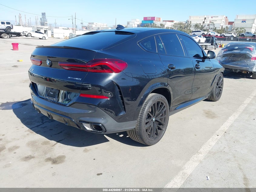 2023 BMW X6