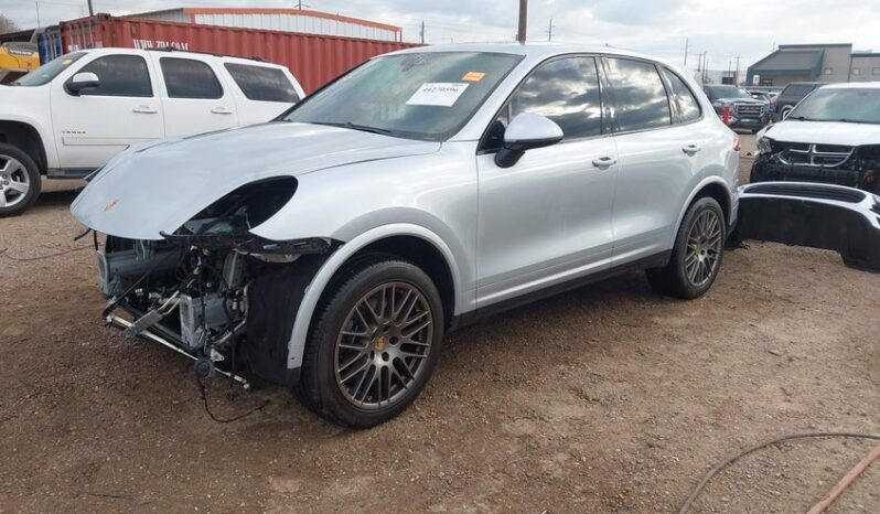 
								2017 Porsche Cayenne full									