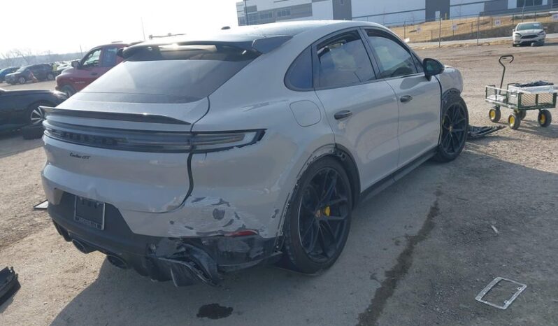 
								2024 Porsche Cayenne full									