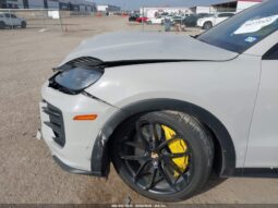 
										2024 Porsche Cayenne full									