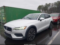 
										2020 Volvo V60 cross country full									