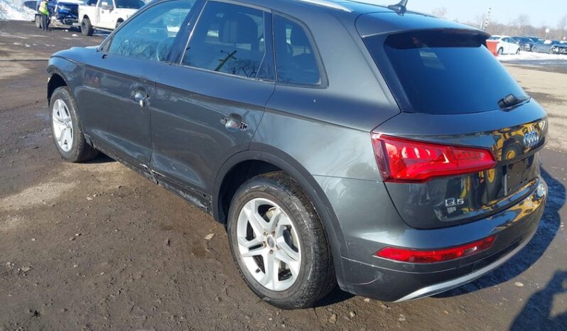 
								2018 Audi Q5 full									