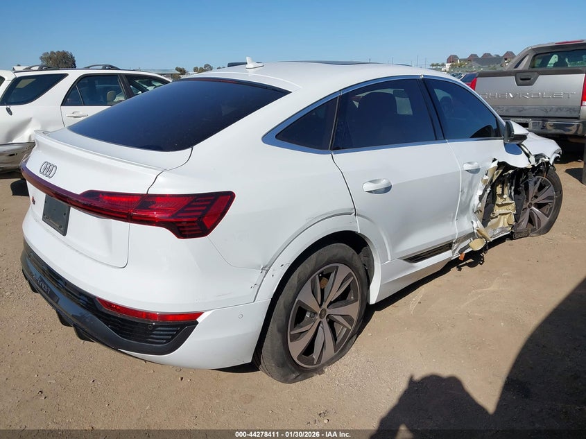 2024 Audi Q8