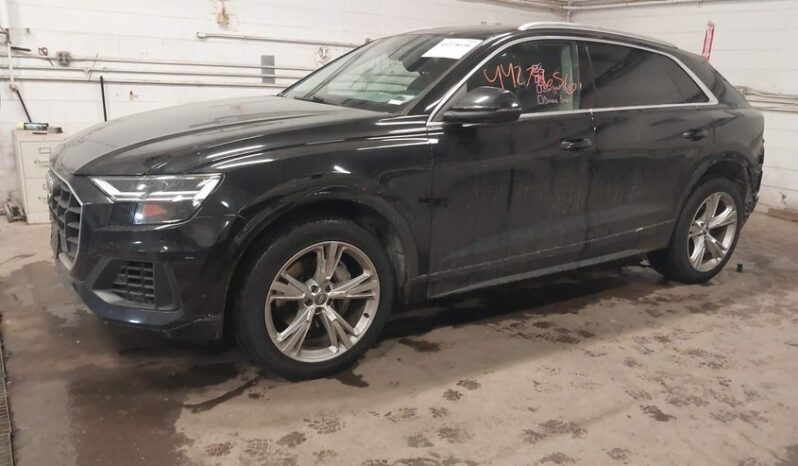 
								2019 Audi Q8 full									