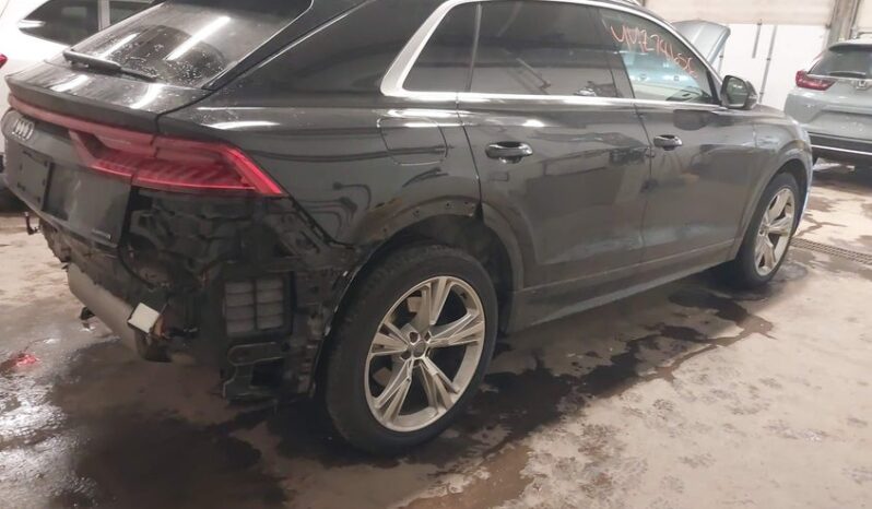 
								2019 Audi Q8 full									