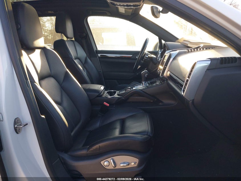 2016 Porsche Cayenne