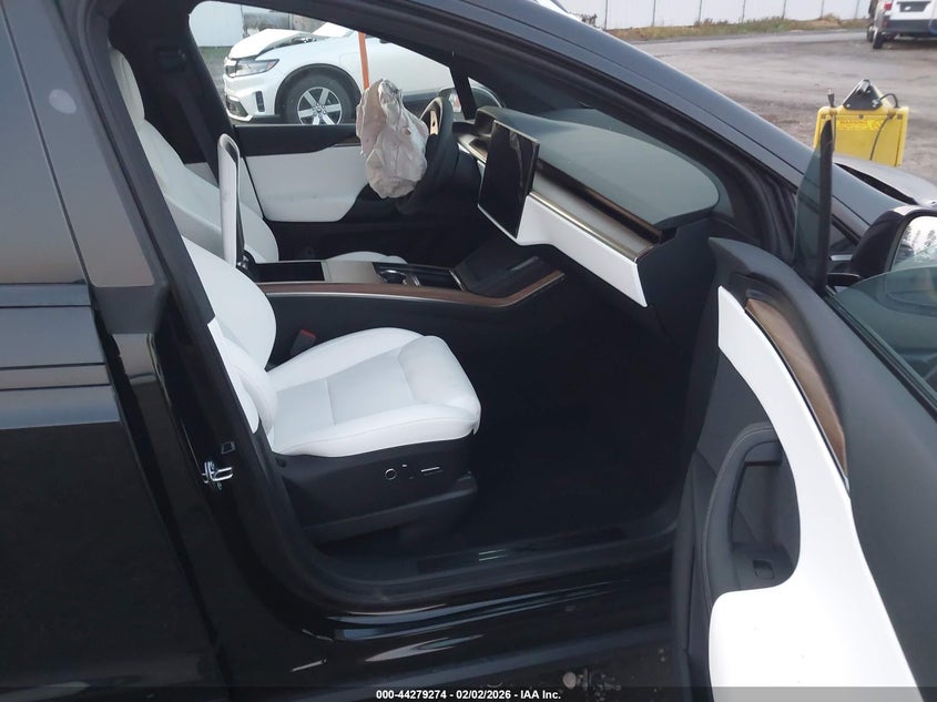 2026 Tesla Model x