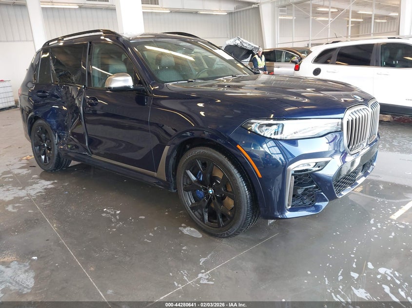 2020 BMW X7