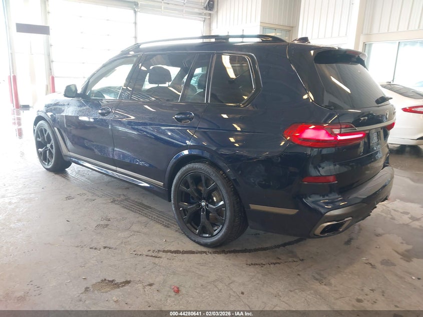 2020 BMW X7
