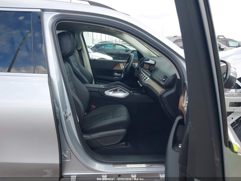 2024 Mercedes-benz Gls-klasse
