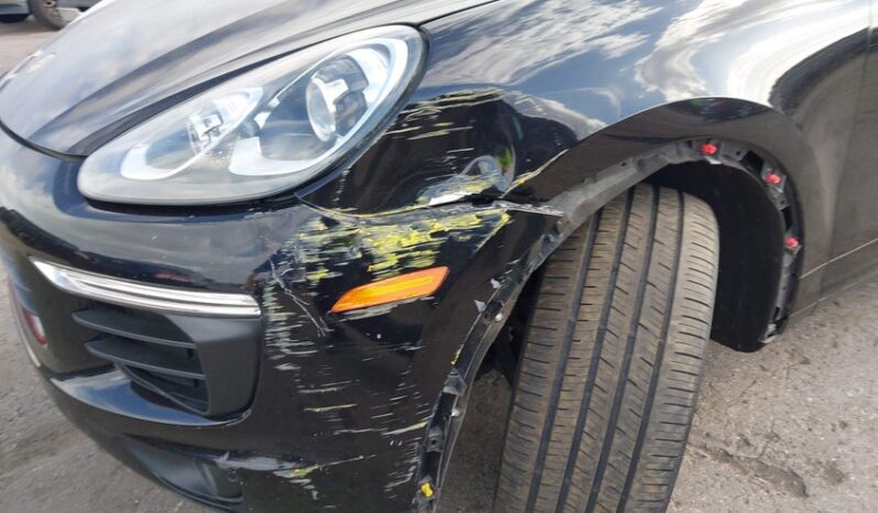 
								2016 Porsche Cayenne full									