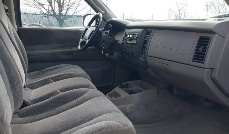 
								2002 Dodge Dakota full									