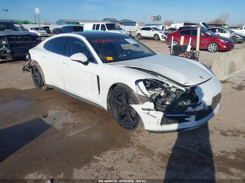 2018 Porsche Panamera