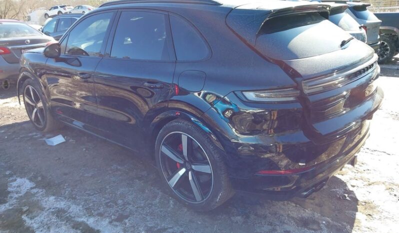 
								2025 Porsche Cayenne full									