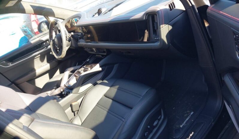 
								2025 Porsche Cayenne full									