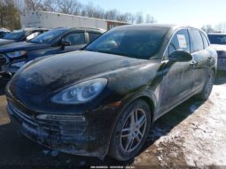 
										2013 Porsche Cayenne full									