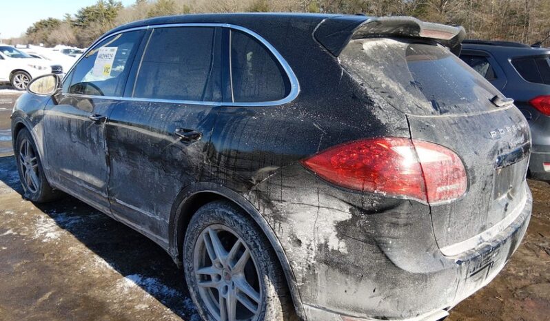 
								2013 Porsche Cayenne full									