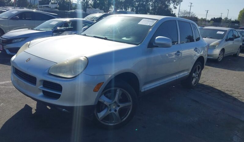 
								2004 Porsche Cayenne full									