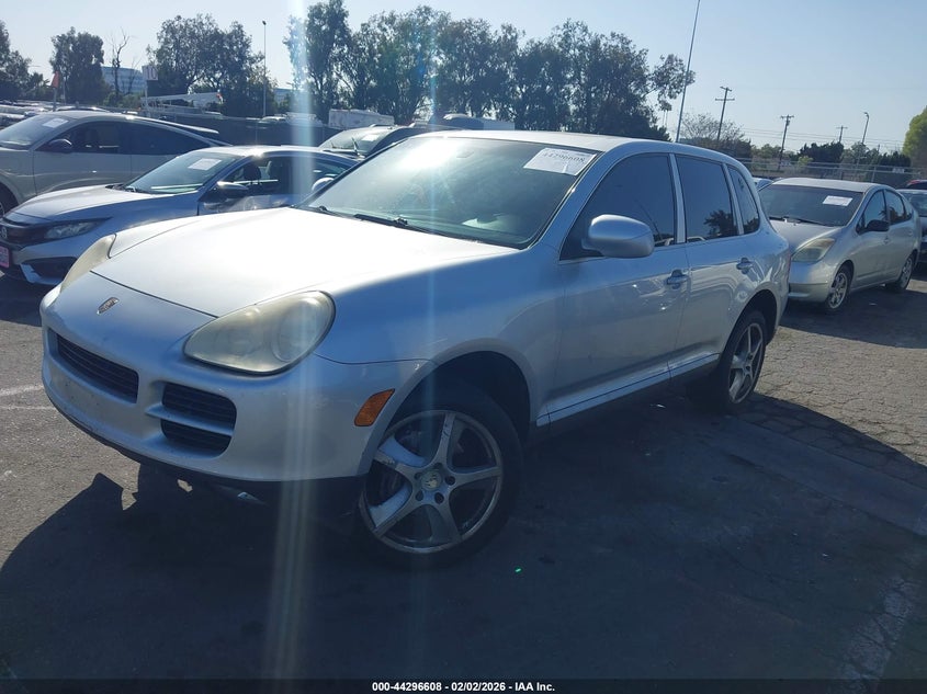 2004 Porsche Cayenne