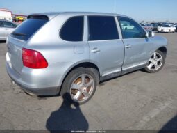 
										2004 Porsche Cayenne full									
