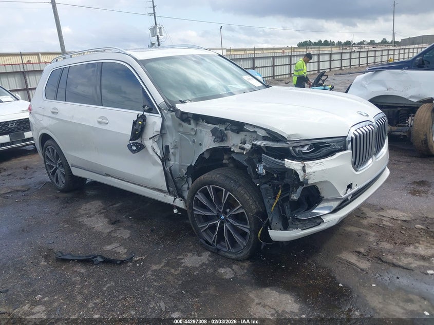 2020 BMW X7