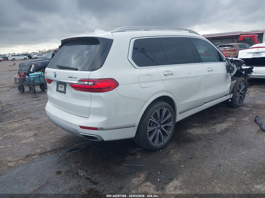 2020 BMW X7