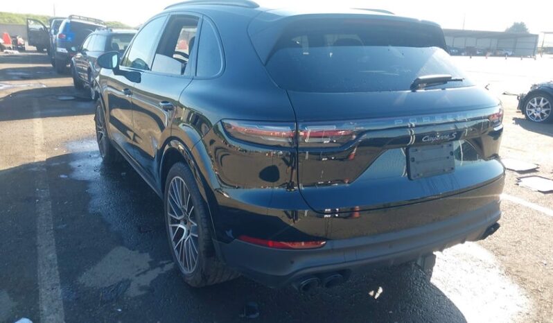 
								2023 Porsche Cayenne full									