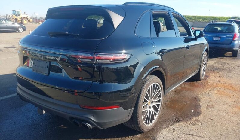 
								2023 Porsche Cayenne full									