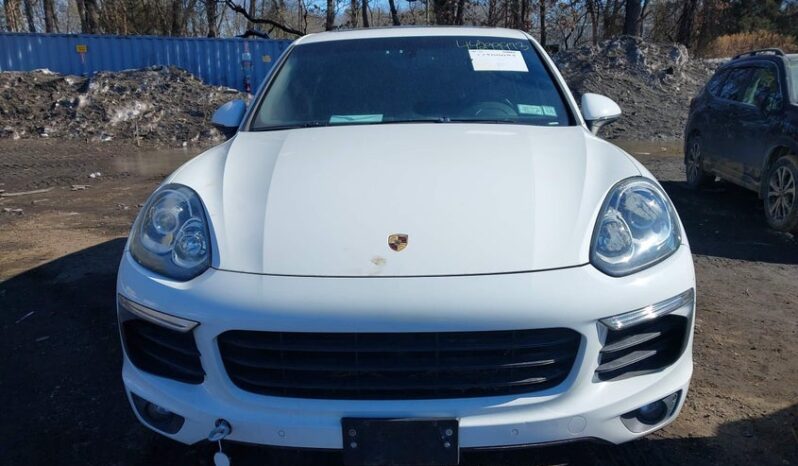 
								2016 Porsche Cayenne full									