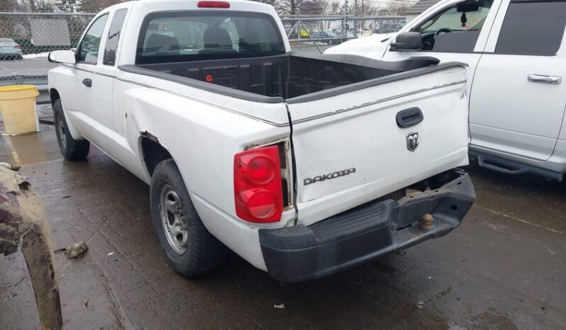 
								2008 Dodge Dakota full									