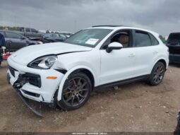 
										2019 Porsche Cayenne full									