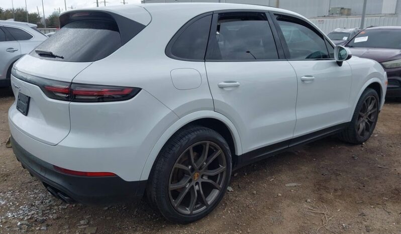 
								2019 Porsche Cayenne full									